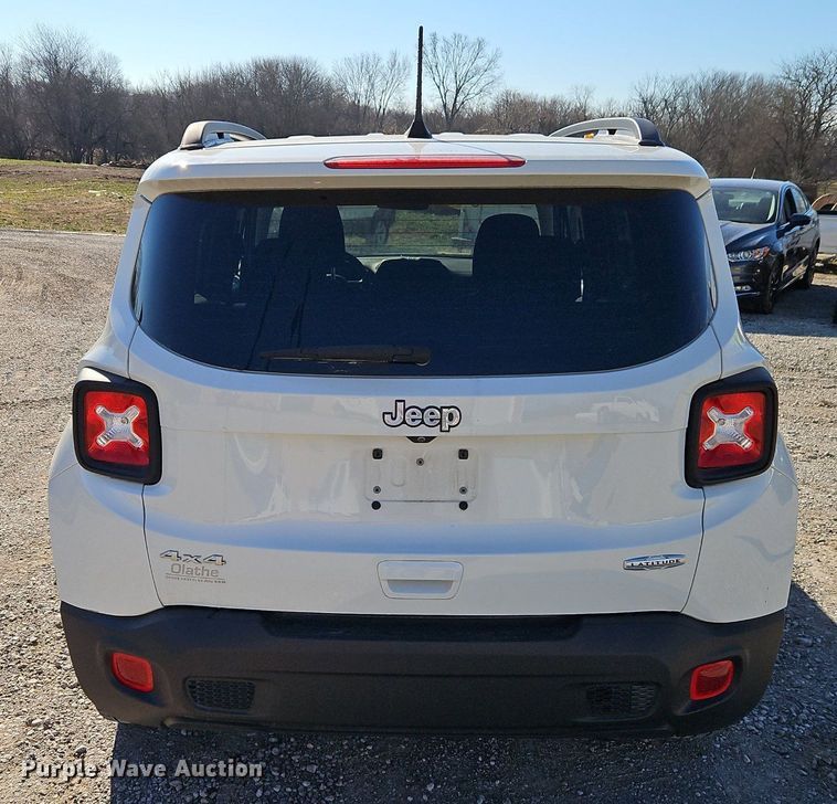 image for item EI3546 2019 Jeep Renegade Latitude SUV