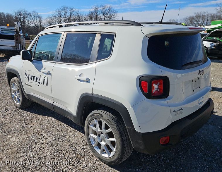 image for item EI3546 2019 Jeep Renegade Latitude SUV