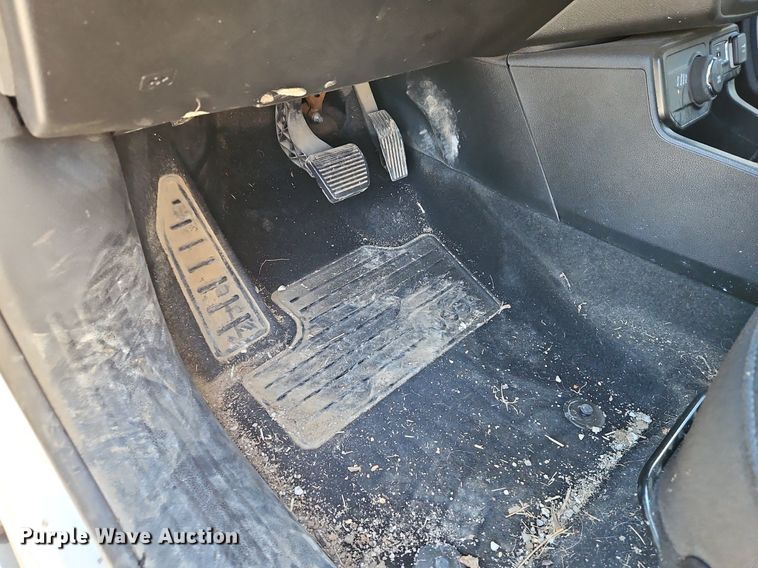 image for item EI3546 2019 Jeep Renegade Latitude SUV