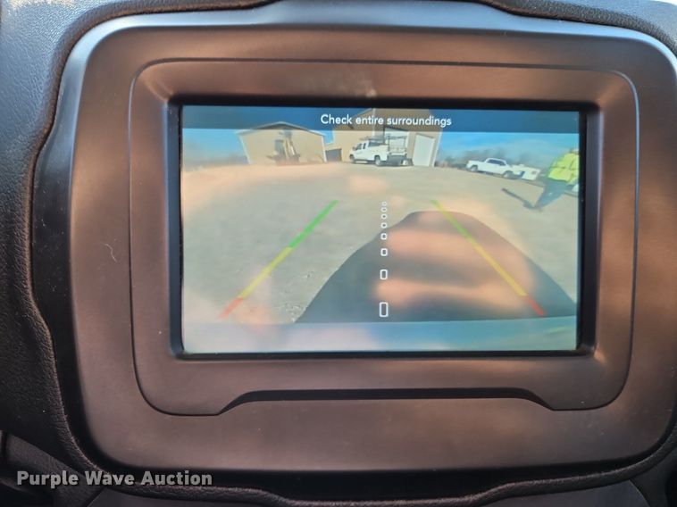 image for item EI3546 2019 Jeep Renegade Latitude SUV