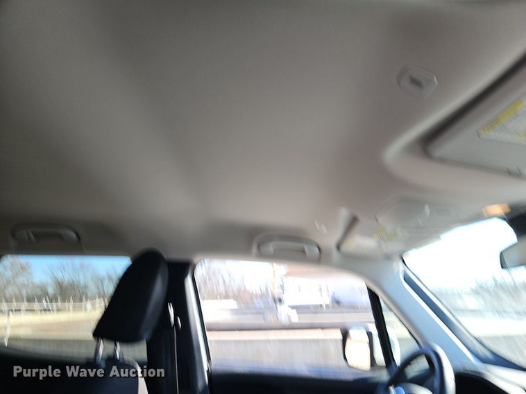 image for item EI3546 2019 Jeep Renegade Latitude SUV