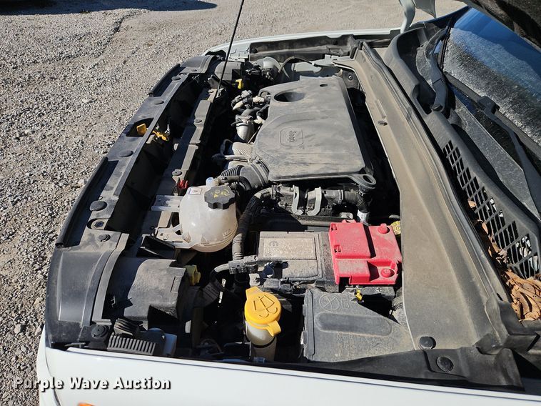 image for item EI3546 2019 Jeep Renegade Latitude SUV