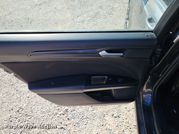 image for item EI3547 2018 Ford Fusion SE 