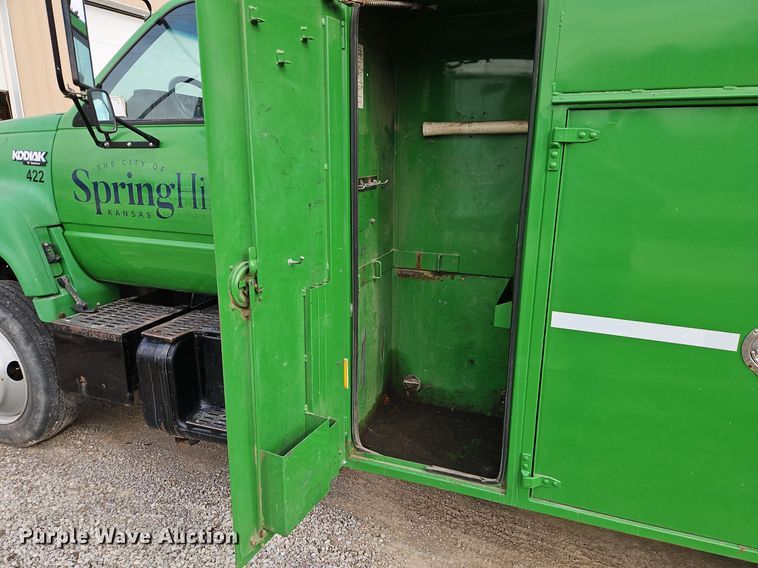 image for item EI3555 1994 Chevrolet  Kodiak utility / service truck