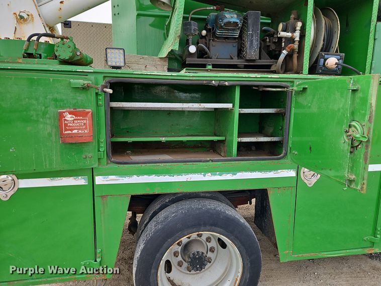 image for item EI3555 1994 Chevrolet  Kodiak utility / service truck