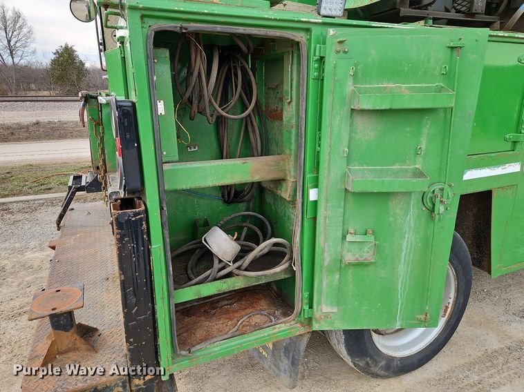 image for item EI3555 1994 Chevrolet  Kodiak utility / service truck