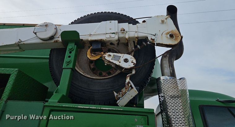 image for item EI3555 1994 Chevrolet  Kodiak utility / service truck