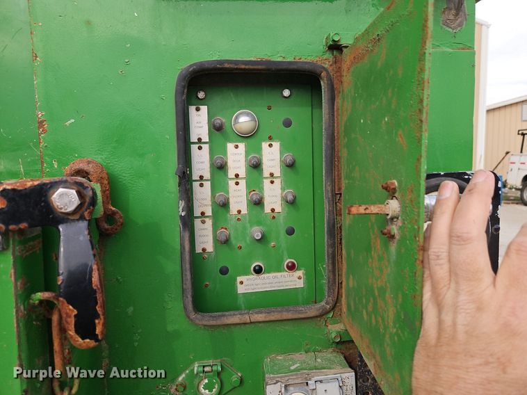 image for item EI3555 1994 Chevrolet  Kodiak utility / service truck