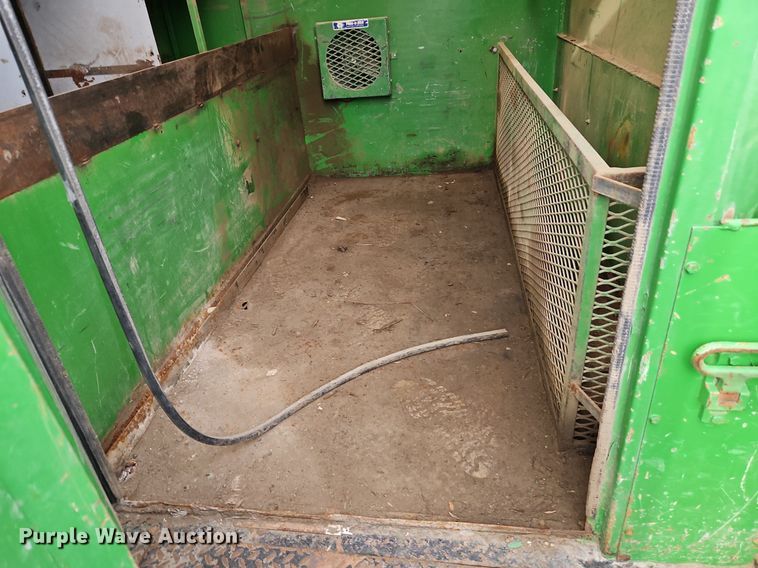 image for item EI3555 1994 Chevrolet  Kodiak utility / service truck