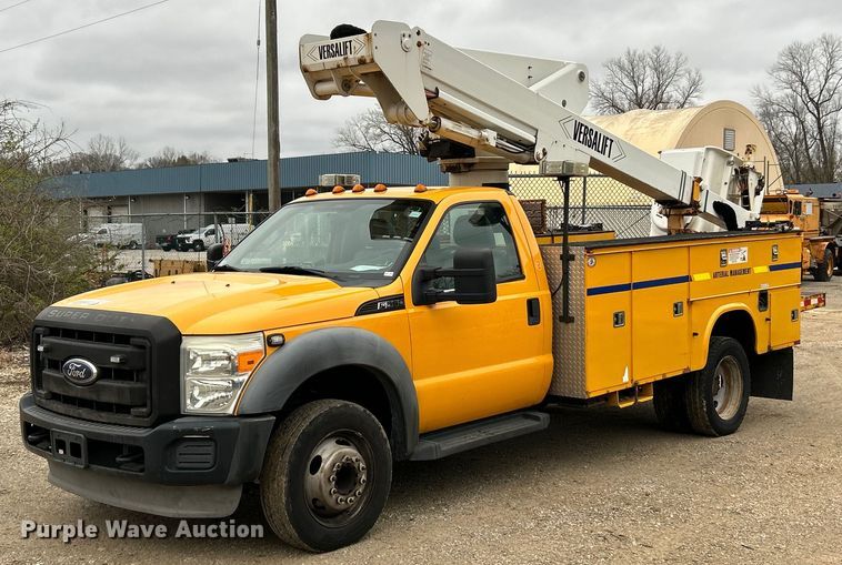 image for item EK4210 2011 Ford F550 Super Duty XL  bucket truck