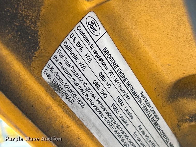 image for item EK4210 2011 Ford F550 Super Duty XL  bucket truck