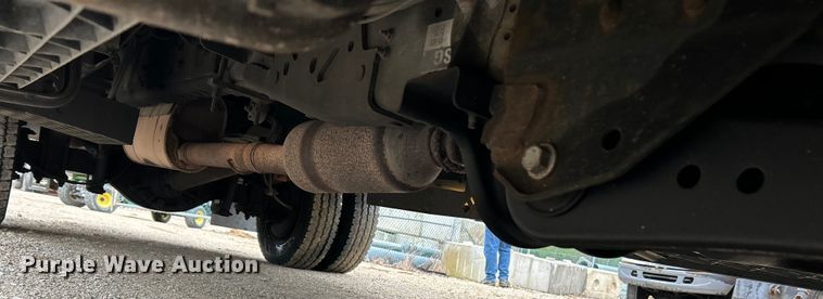 image for item EK4210 2011 Ford F550 Super Duty XL  bucket truck