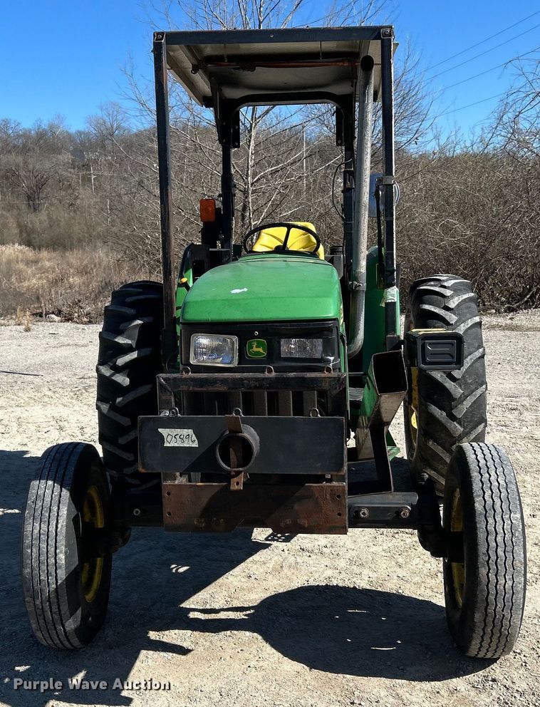 image for item EK4211 2003 John Deere 5220 tractor