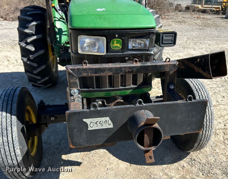 image for item EK4211 2003 John Deere 5220 tractor