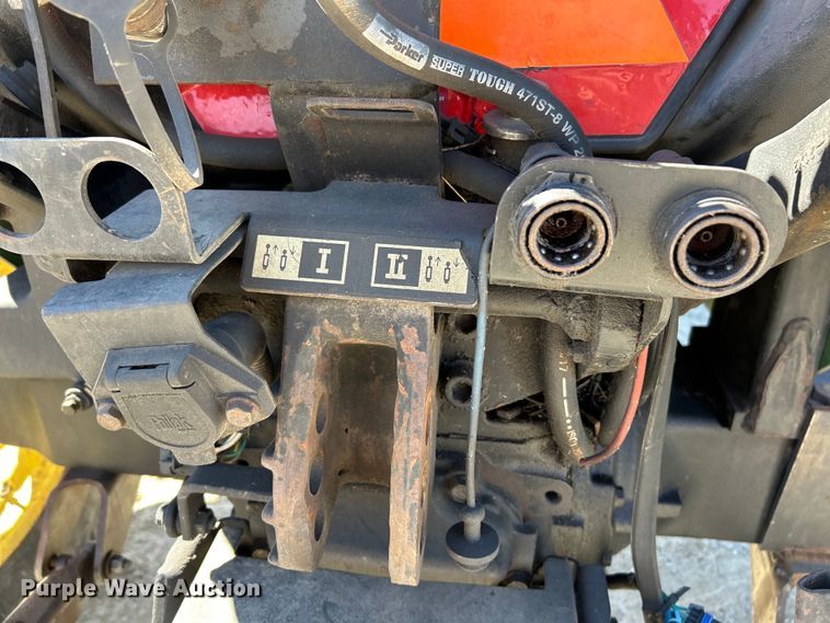 image for item EK4211 2003 John Deere 5220 tractor