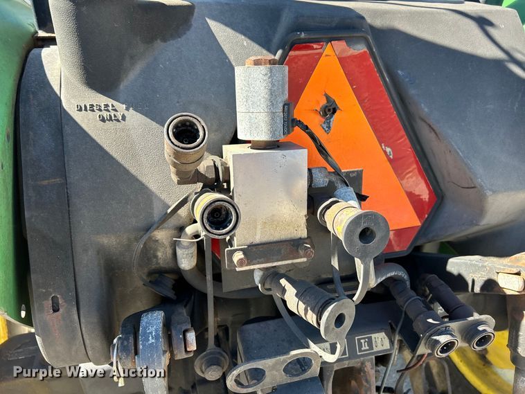 image for item EK4211 2003 John Deere 5220 tractor