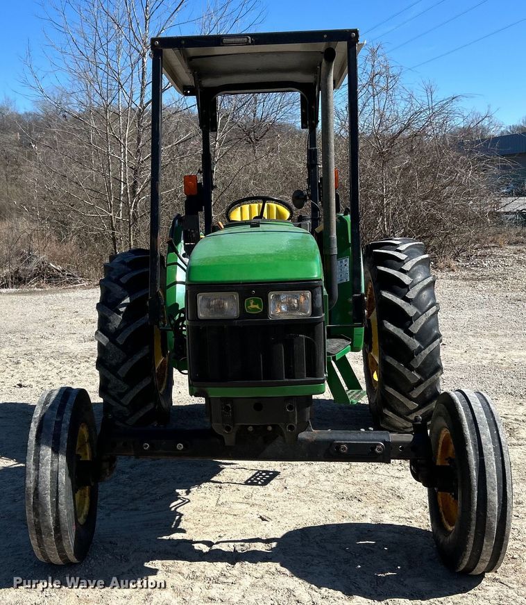 image for item EK4212 2003 John Deere 5220 tractor