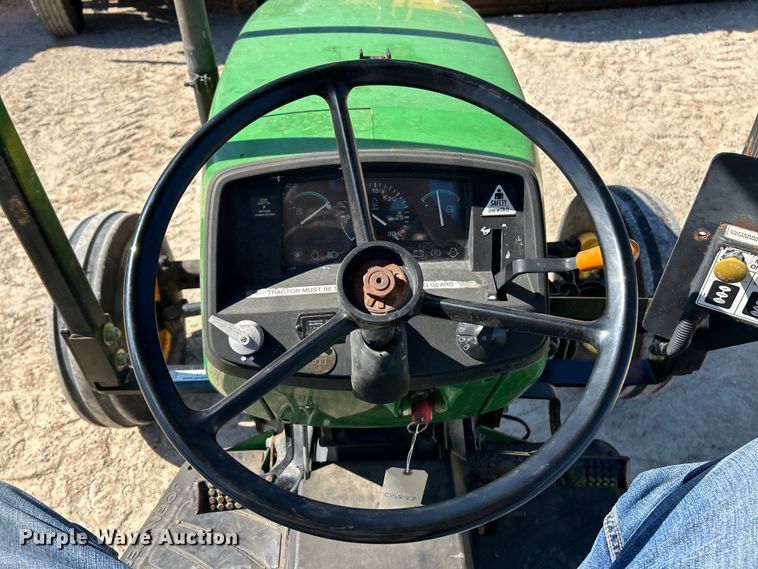 image for item EK4212 2003 John Deere 5220 tractor