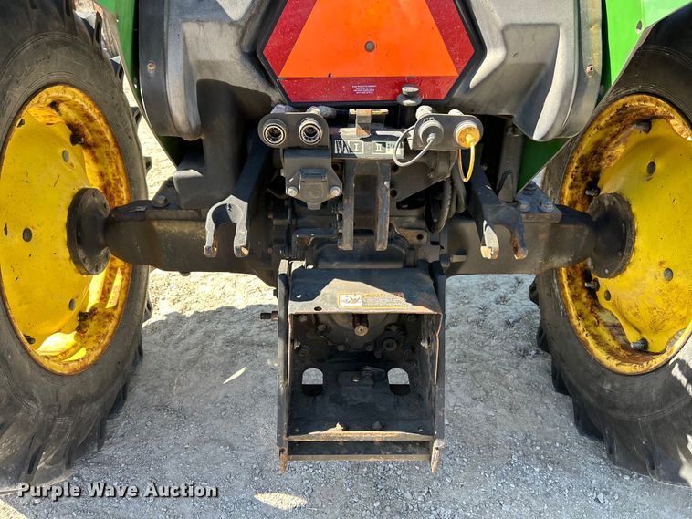 image for item EK4212 2003 John Deere 5220 tractor