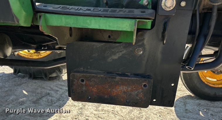 image for item EK4212 2003 John Deere 5220 tractor