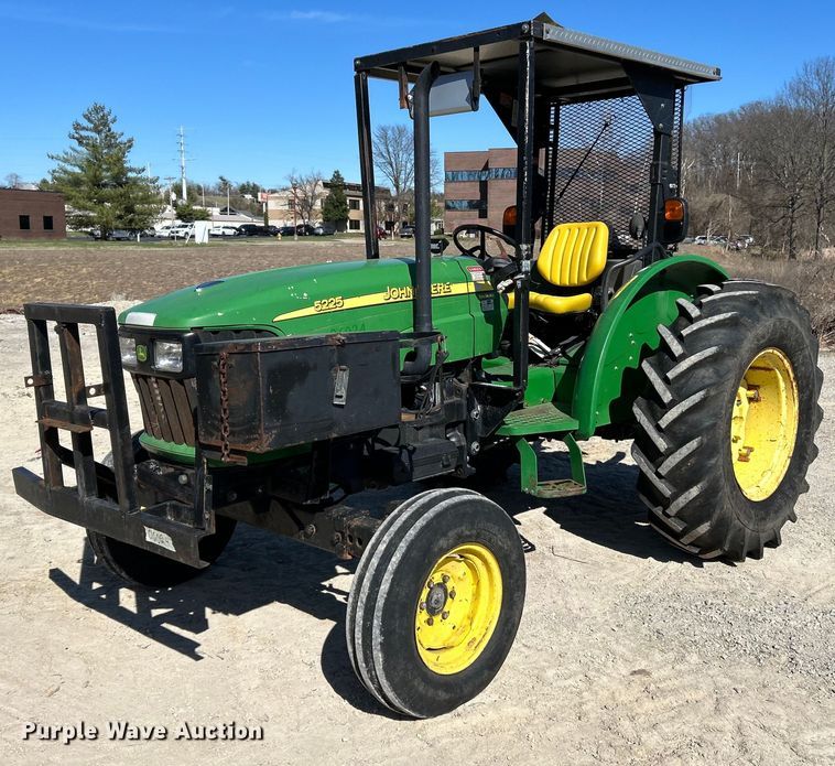 image for item EK4214 John Deere  5225 tractor