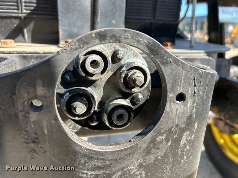 image for item EK4214 John Deere  5225 tractor