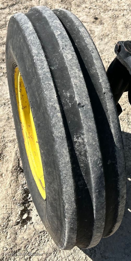 image for item EK4214 John Deere  5225 tractor