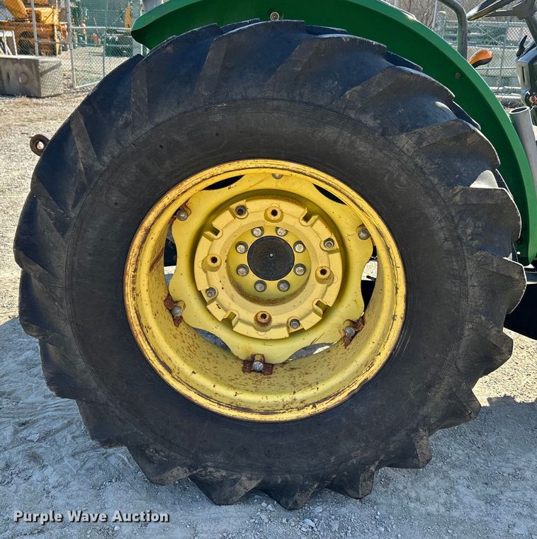 image for item EK4214 John Deere  5225 tractor