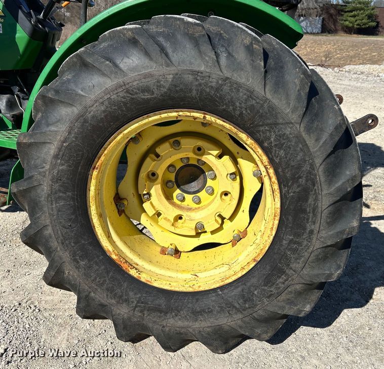 image for item EK4214 John Deere  5225 tractor