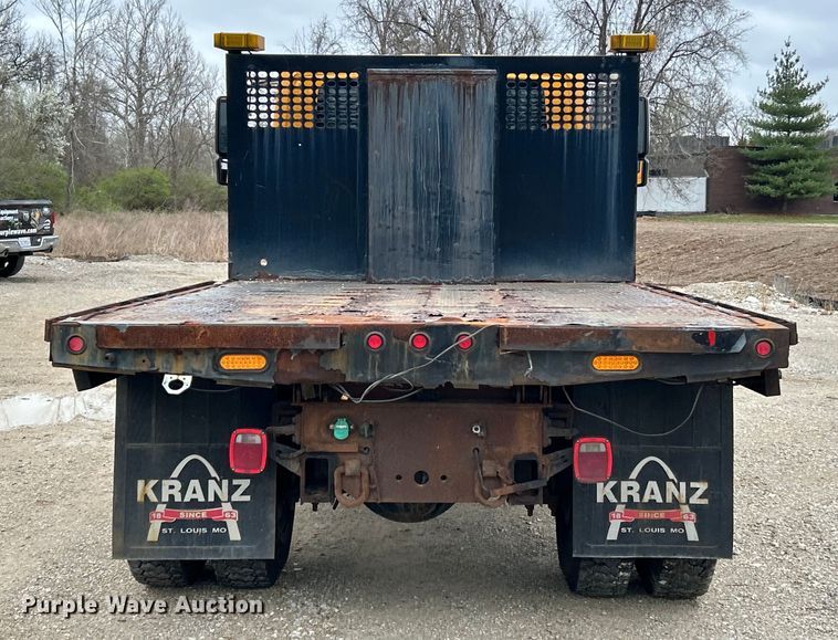 image for item EK4229 2006 International 7400 dump flatbed truck