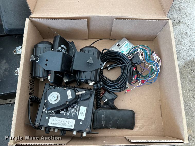 image for item EK4280 Police equipment 