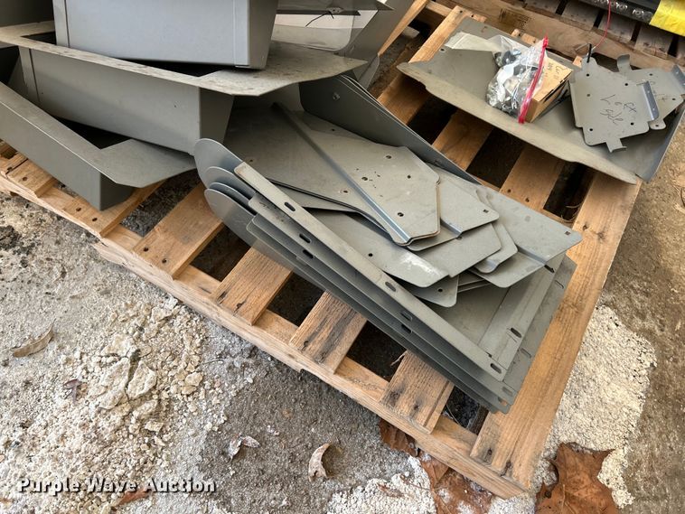 image for item EK4280 Police equipment 