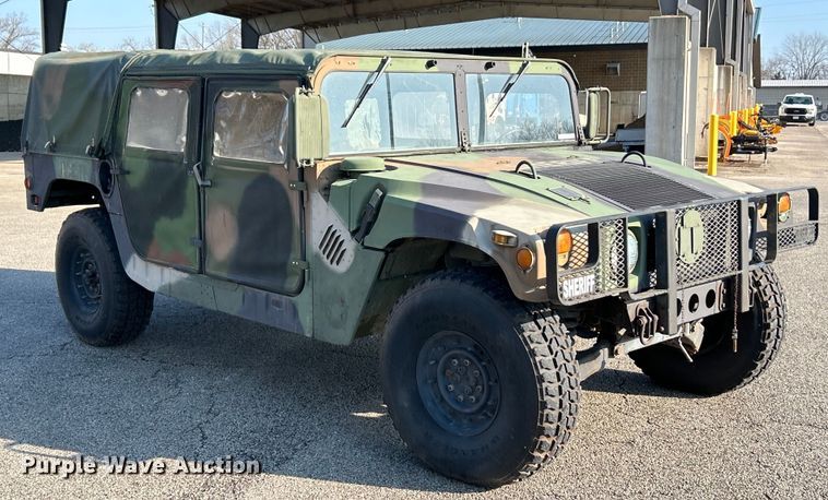 image for item EK4291 1989 AM General Humvee SUV