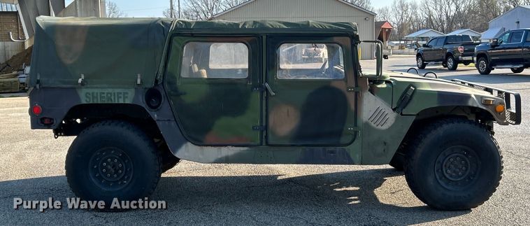 image for item EK4291 1989 AM General Humvee SUV