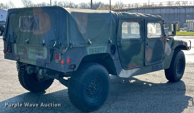 image for item EK4291 1989 AM General Humvee SUV