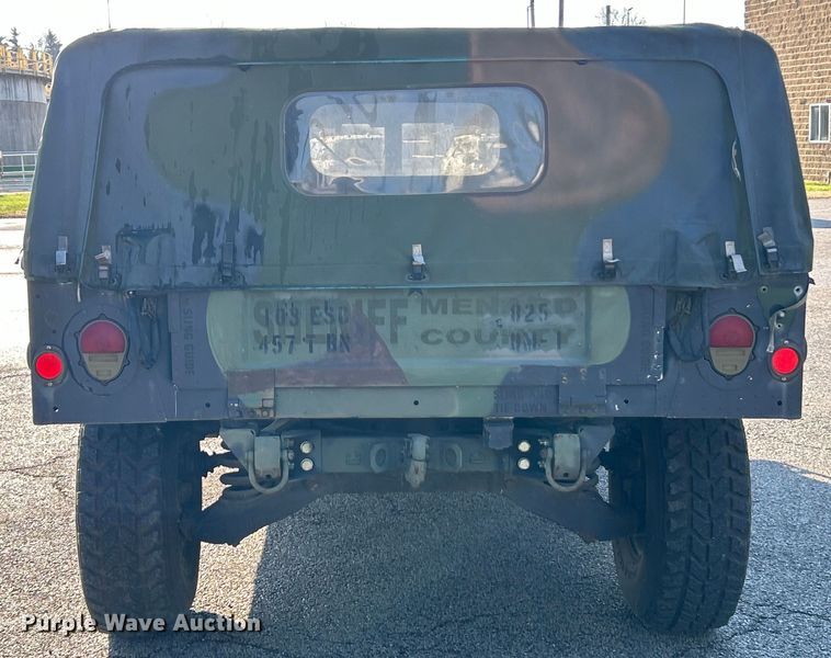 image for item EK4291 1989 AM General Humvee SUV