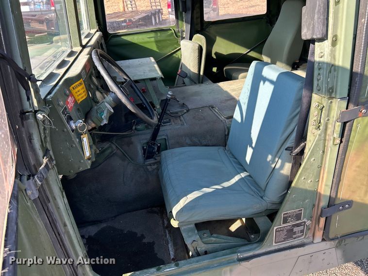 image for item EK4291 1989 AM General Humvee SUV