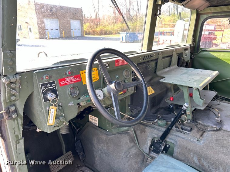 image for item EK4291 1989 AM General Humvee SUV