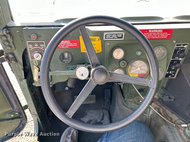 image for item EK4291 1989 AM General Humvee SUV