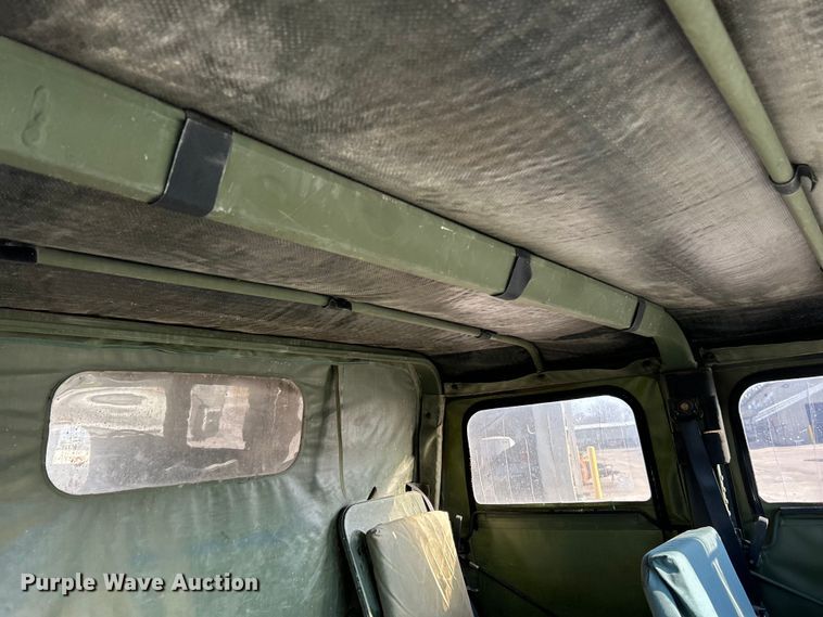 image for item EK4291 1989 AM General Humvee SUV