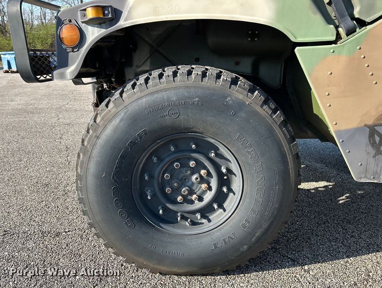 image for item EK4291 1989 AM General Humvee SUV