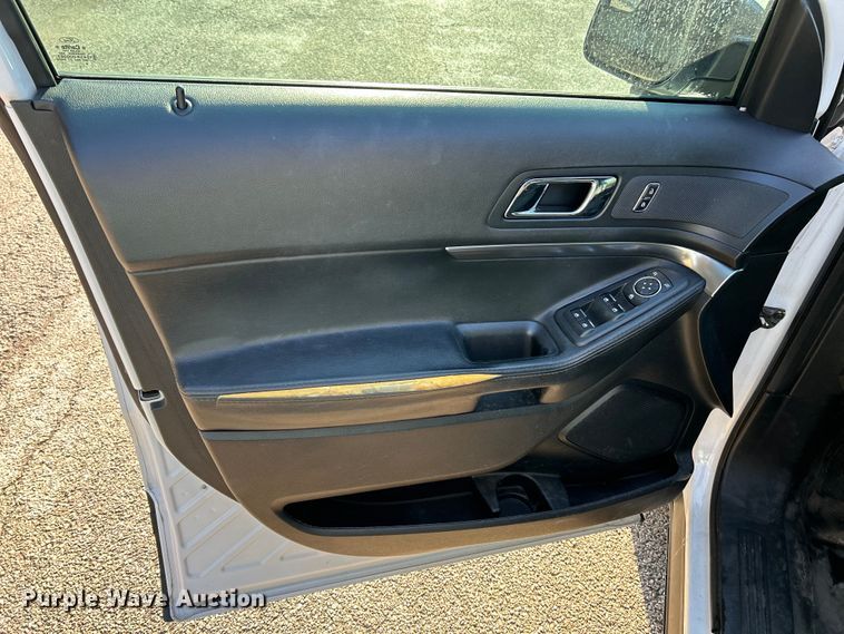 image for item EK4292 2017 Ford  Explorer Police Interceptor  SUV