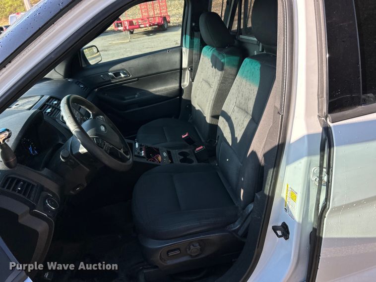 image for item EK4292 2017 Ford  Explorer Police Interceptor  SUV