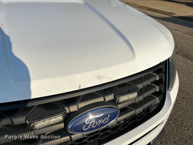 image for item EK4293 2017 Ford Explorer Police Interceptor  SUV