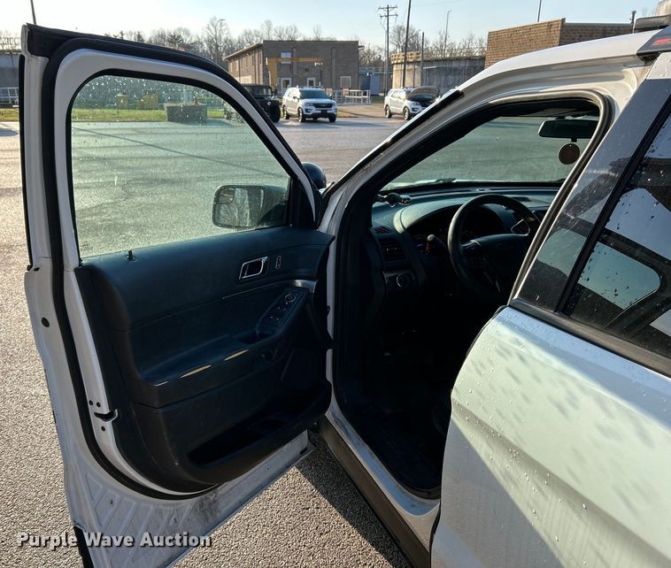 image for item EK4293 2017 Ford Explorer Police Interceptor  SUV