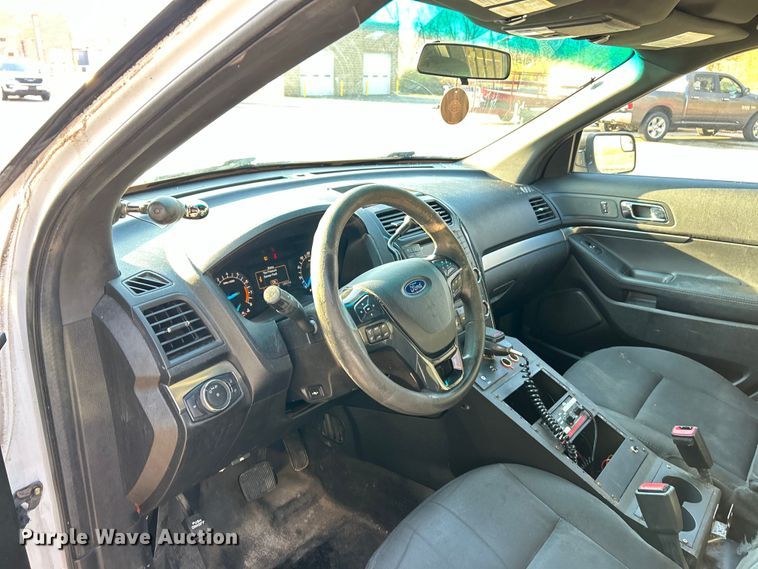image for item EK4293 2017 Ford Explorer Police Interceptor  SUV