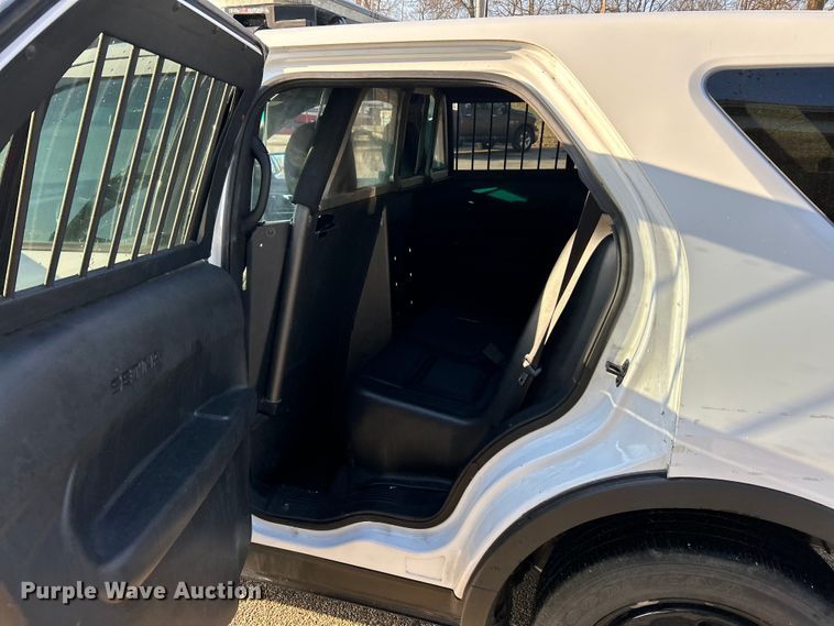 image for item EK4293 2017 Ford Explorer Police Interceptor  SUV