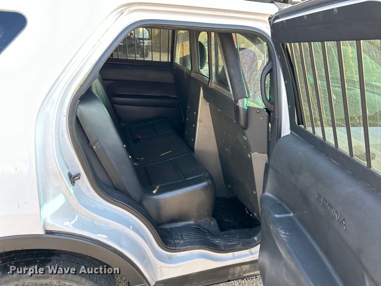 image for item EK4293 2017 Ford Explorer Police Interceptor  SUV