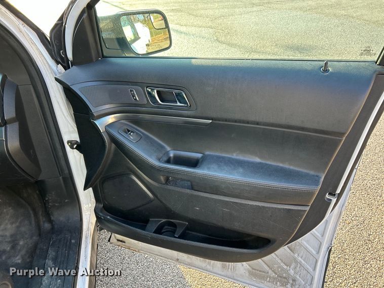 image for item EK4293 2017 Ford Explorer Police Interceptor  SUV