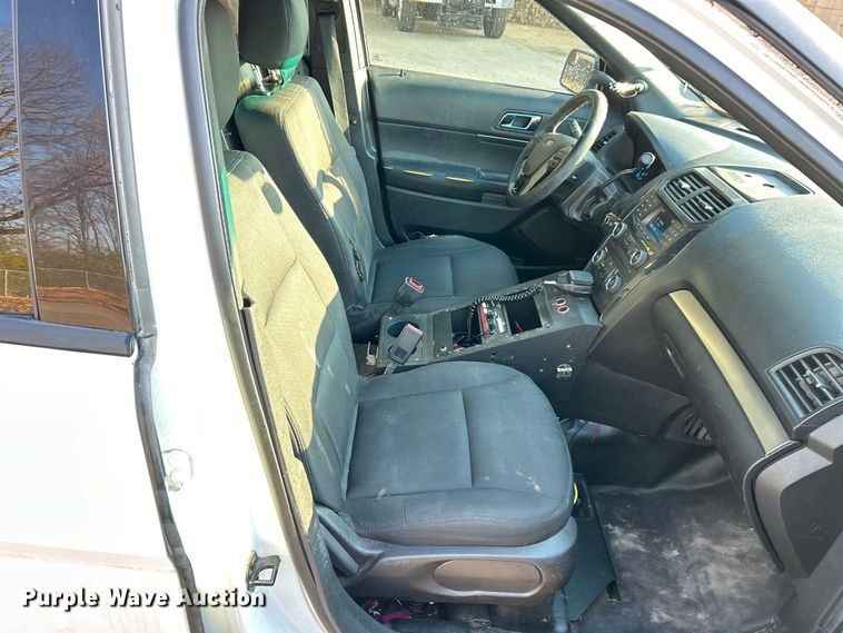 image for item EK4293 2017 Ford Explorer Police Interceptor  SUV